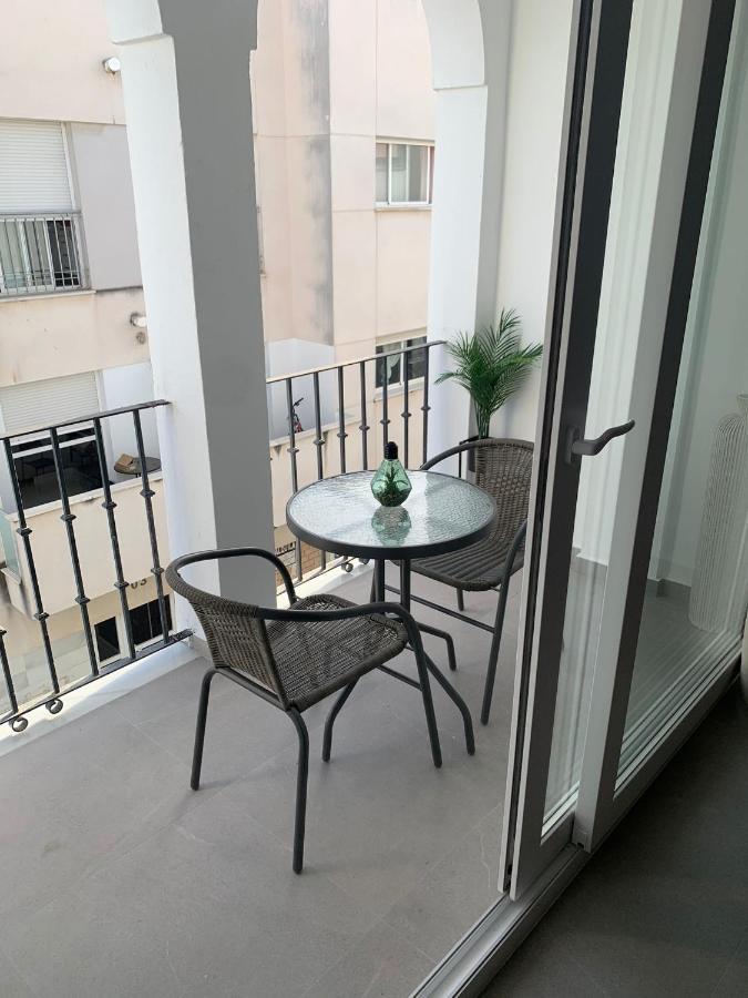 Encanto I Solo Familias Y Parejas En Zona Centro Conil De La Frontera Dış mekan fotoğraf